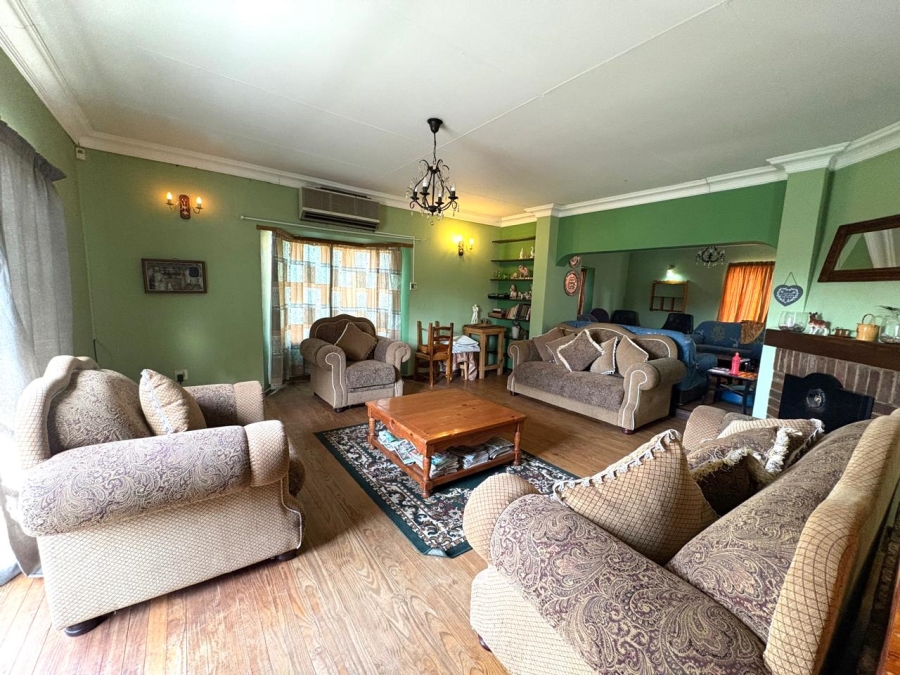 4 Bedroom Property for Sale in Riebeeckstad Free State